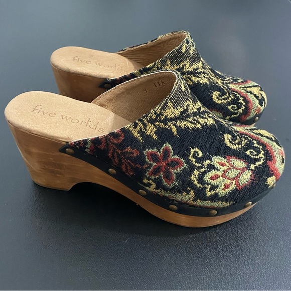 Sundance Cordani Zorba Tapestry Clogs Shoes Cyrilla Five Worlds 70s Retro New - Picture 8 of 15